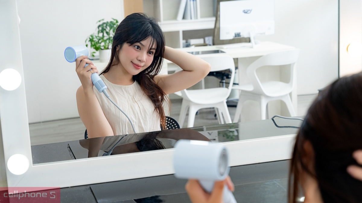 Tiêu chí chọn mua máy sấy tóc ion âm theo công suất, chế độ sấy và công nghệ ion
