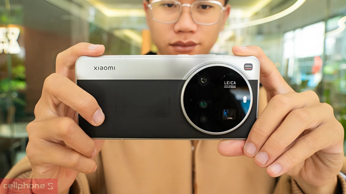 Xiaomi Flagship Ultra Series là top điện thoại xiaomi 1TB đáng tiền