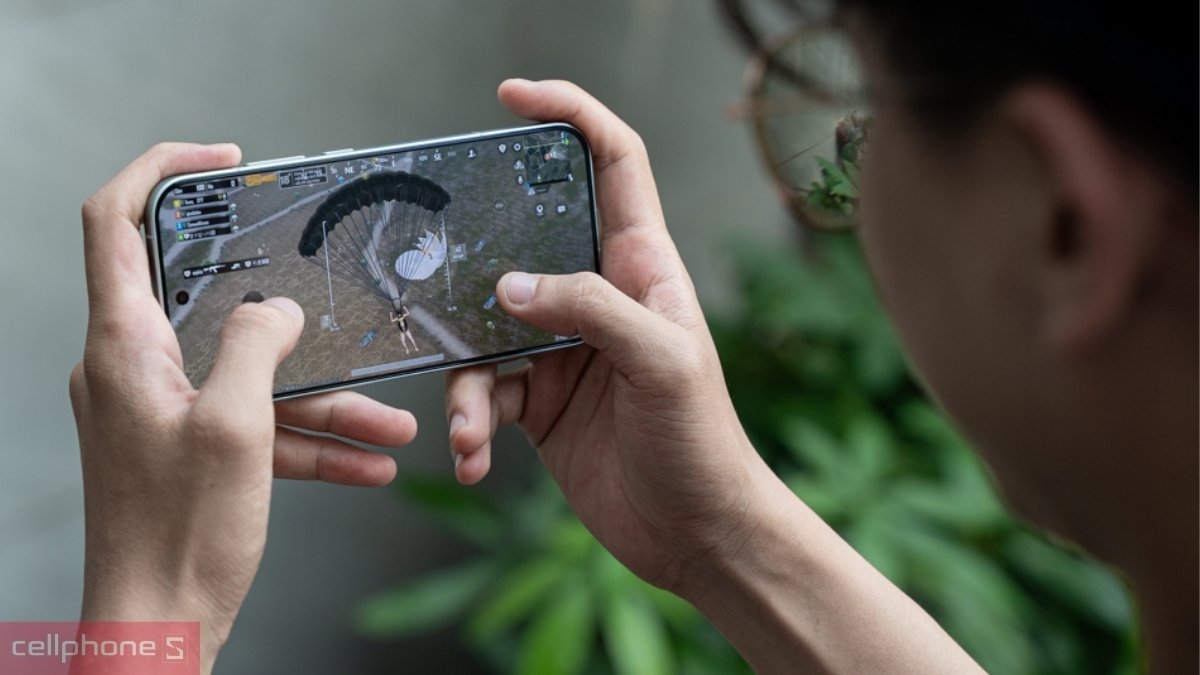POCO là Xiaomi 128GB hiệu năng khủng cho game thủ