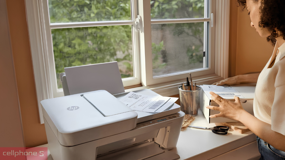 Máy in A4 với mực và toner ảnh hưởng chi phí sử dụng