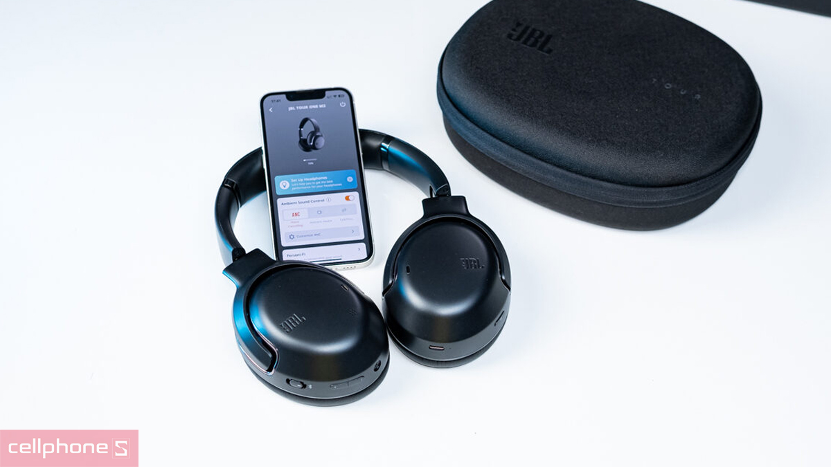 JBL cho phép tùy chỉnh dải âm qua ứng dụng riêng