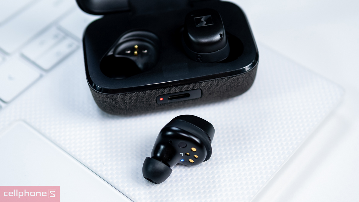Sennheiser mang chất âm tự nhiên, cân bằng, chi tiết