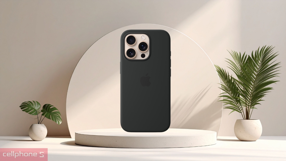 Ốp lưng iPhone 16 Pro silicone mang lại cảm giác mềm mại