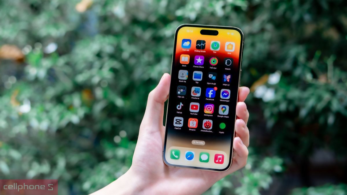 iPhone 14 ProMax có màn hình 6.7 inch Super Retina XDR