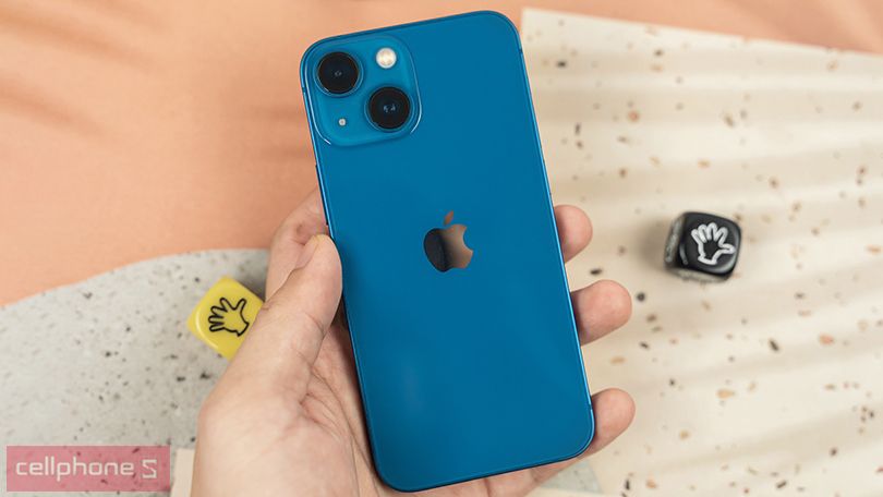 iPhone 13 mini