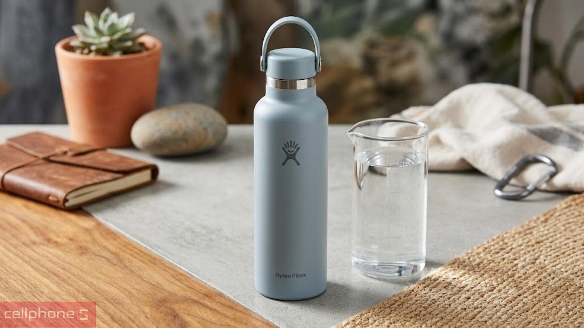 Khoảng chứa đồ uống rộng rãi trên Bình giữ nhiệt Hydro Flask Standard Flex Cap 621ml S21CSX