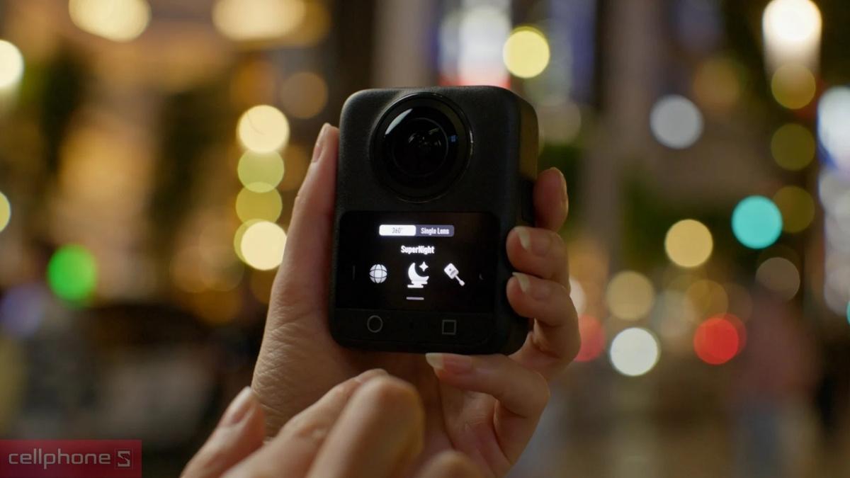Khởi động DJI Osmo 360 II