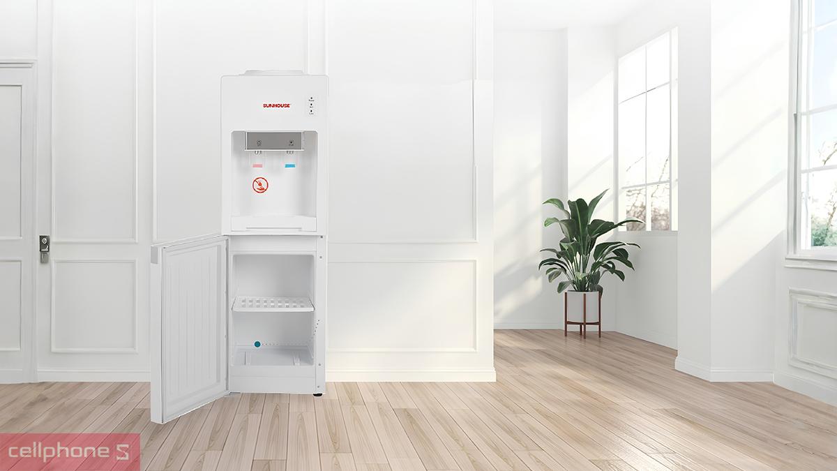 Cây nước nóng lạnh Block Sunhouse SHD9612 có khoang chứa đồ ở phía dưới