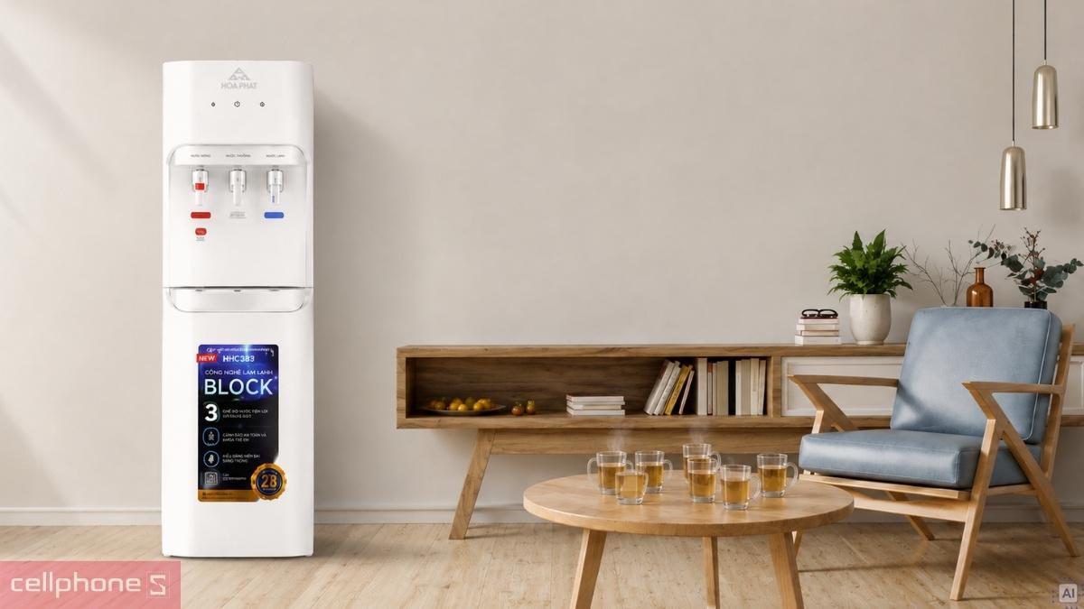 Ai nên mua cây nước nóng lạnh hút bình Hoà Phát HHC383