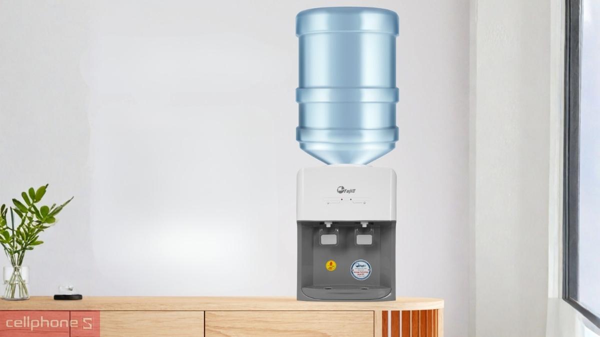 Cây nước nóng lạnh Mini FujiE WD579E cung cấp nước nóng và nước lạnh nhanh chóng