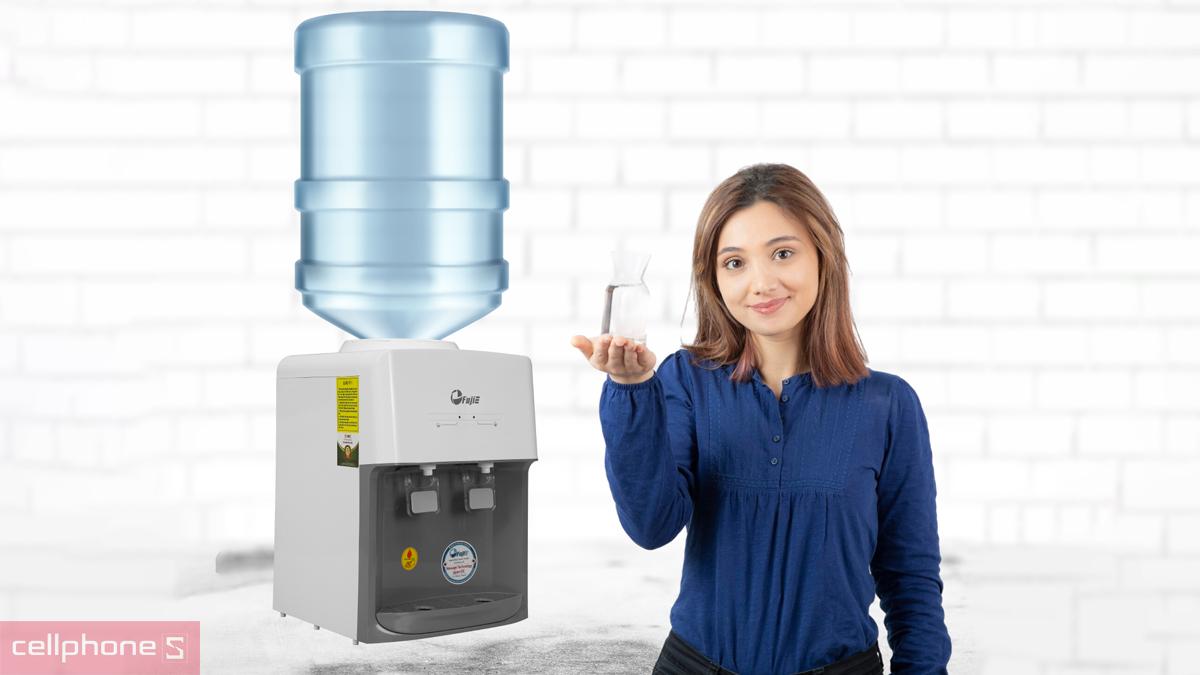 Cây nước nóng lạnh Mini để bàn FujiE WD579E thiết kế nhỏ gọn phù hợp nhiều không gian