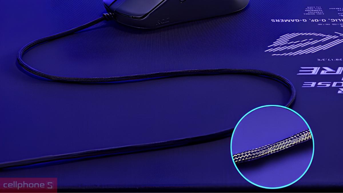 Chuột Gaming có dây Asus ROG Harpe Mini Core có dây ROG Paracord mềm dẻo linh hoạt không gây vướng khi dùng