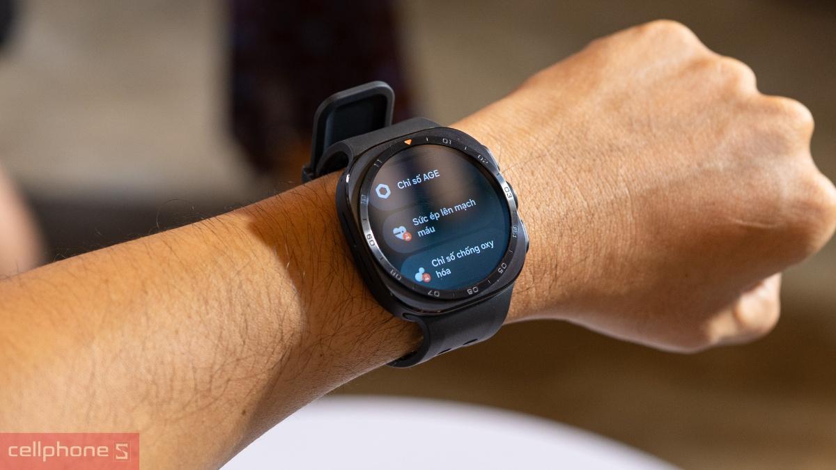 Samsung Galaxy Watch Ultra 2 đo và theo dõi các chỉ số sức khỏe Samsung Health