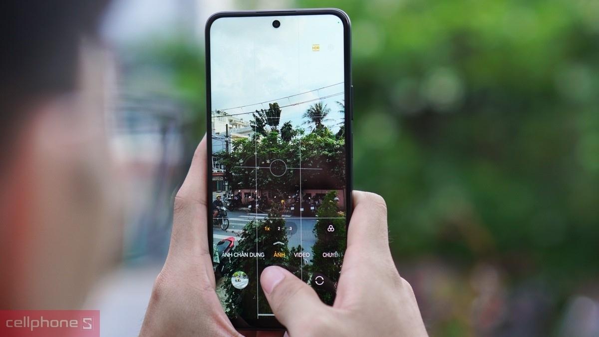 Hình ảnh ghi lại với độ chi tiết cao, màu sắc tự nhiên