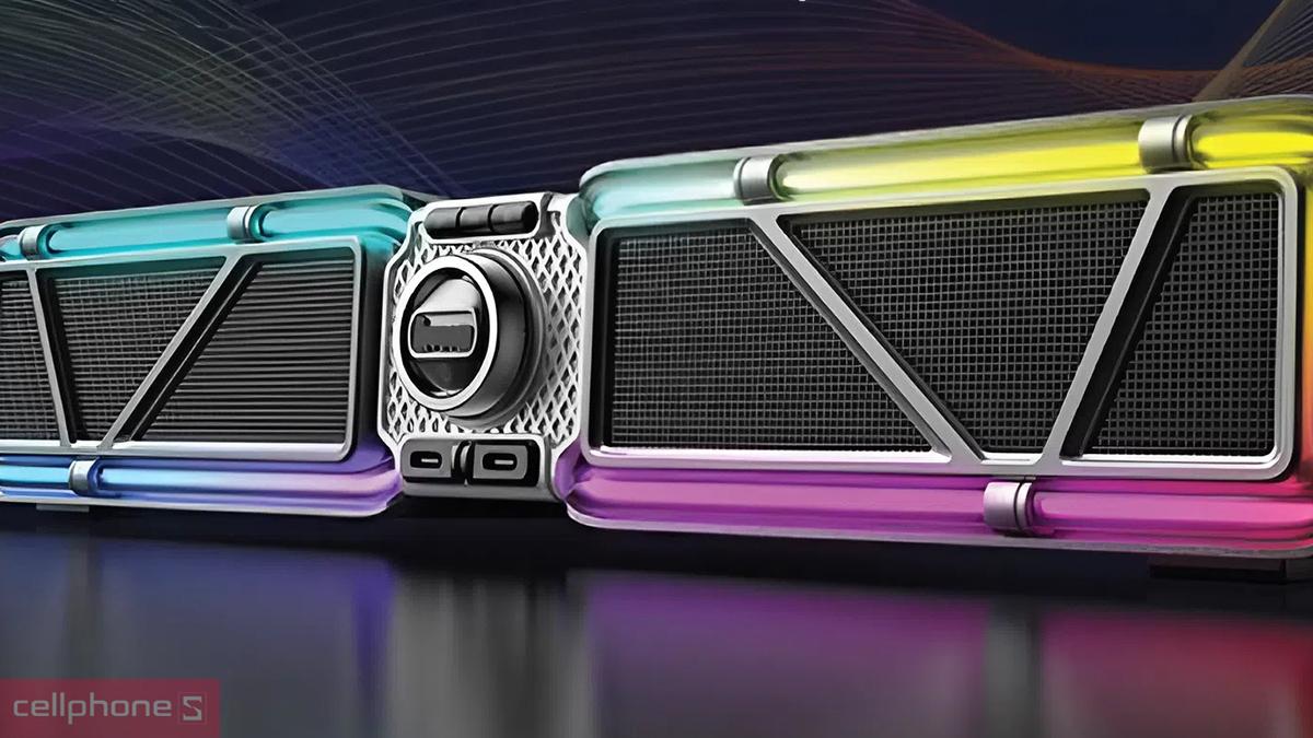 Thiết kế Cyber Mecha với dải đèn RGB nổi bật của Loa Bluetooth Divoom D-Base