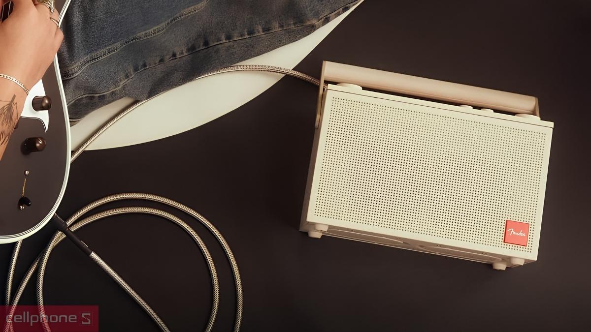 Kết nối độ trễ thấp và ghép nối Stereo ổn định trên Loa Fender Elie 12