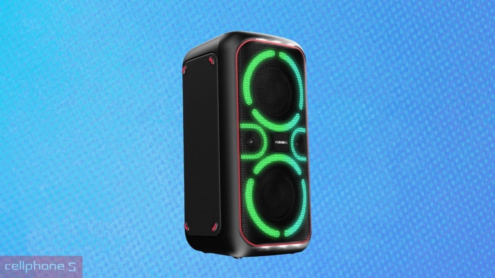 Công suất mạnh cùng đèn LED tạo không khí tiệc