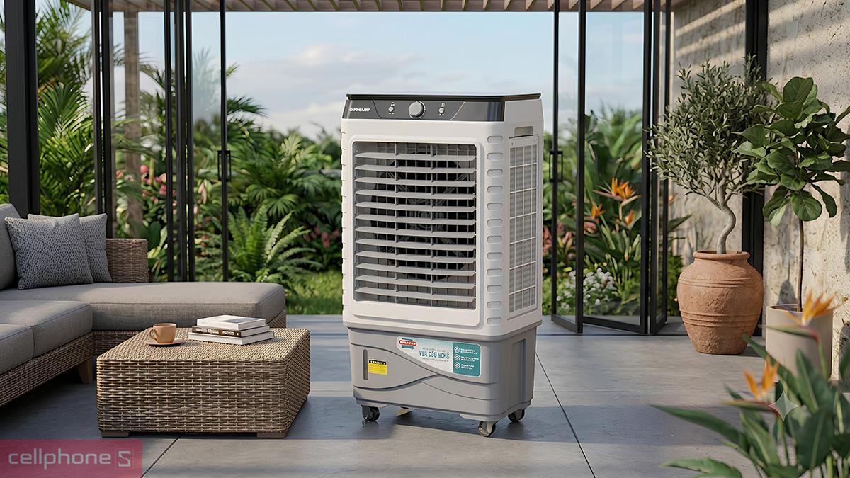 Vỏ máy làm mát không khí Sunhouse SHD7789 sử dụng chất liệu nhựa ABS, bền và ít lưu bụi