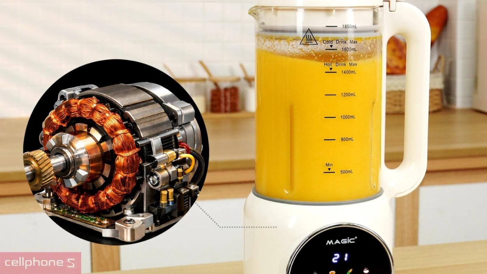 Động cơ đồng bền bỉ giúp Máy xay sữa hạt Magic A-104 vận hành êm ái