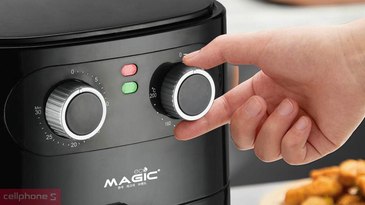 Núm xoay điều khiển của nồi chiên không dầu MAGIC Eco AC-126