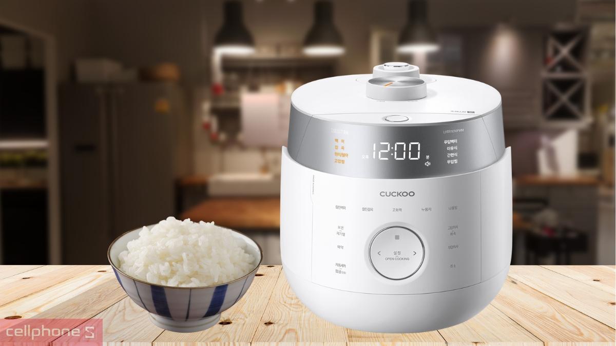 Nồi cơm điện tử cao tần áp suất Cuckoo CRP-LHTR1009F hoạt động công suất 1455