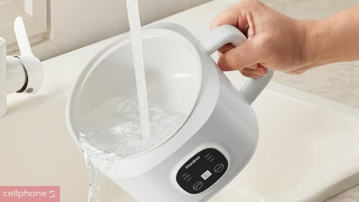 Lòng nồi phủ lớp hạn chế bám dính trên nồi cơm điện đa năng Gaabor EC-30T01A