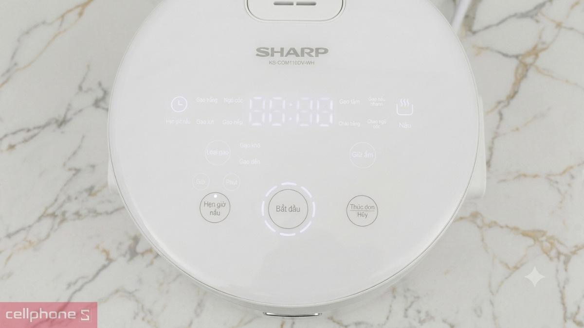 Bảng điều khiển của nồi cơm điện tử Sharp KS-COM110DV-WH