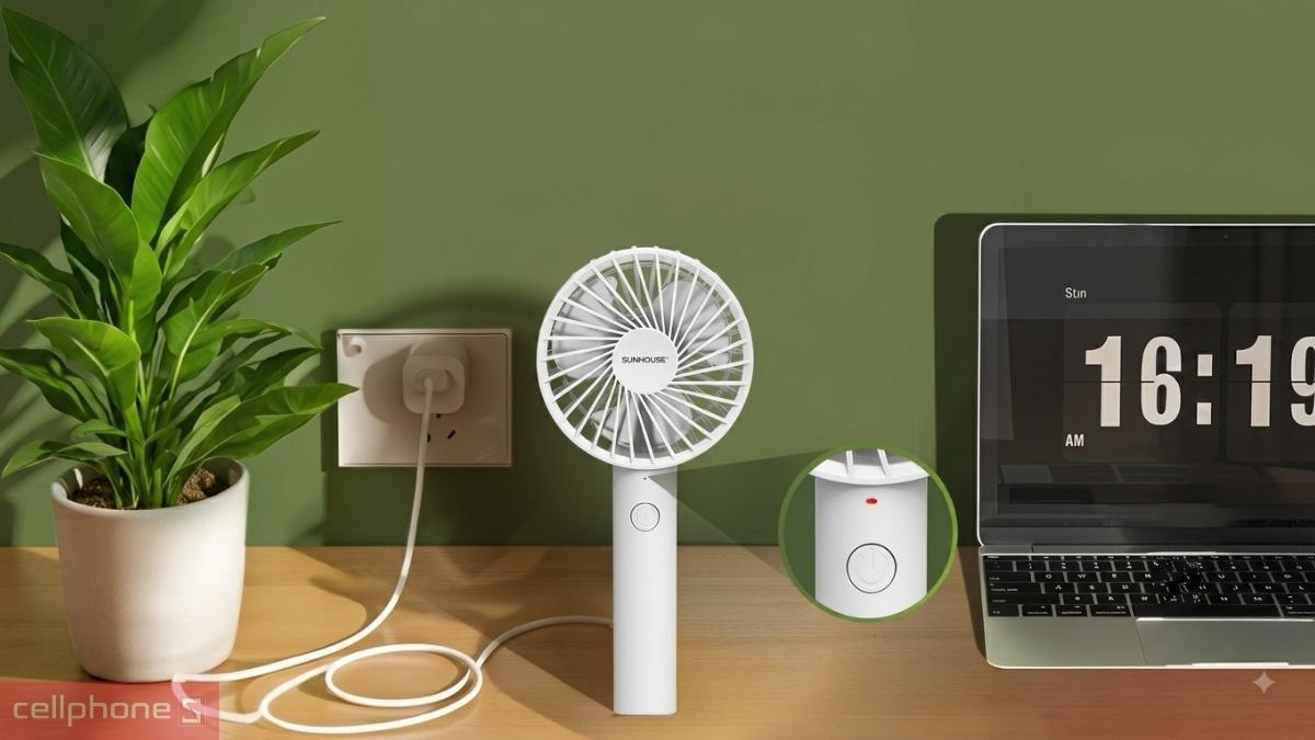 Tiện ích có trên quạt sạc mini cầm tay Sunhouse SHD7109