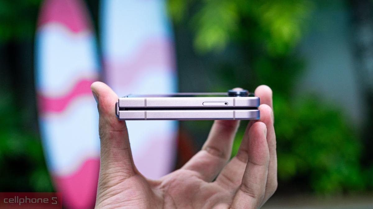Samsung Galaxy Z Flip8 có thiết kế mỏng nhẹ, màn hình ngoài 4.1 inch và hỗ trợ sạc Qi2