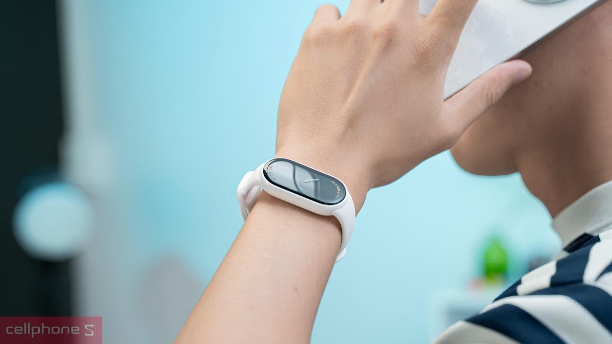 Thông số vòng đeo tay thông minh Xiaomi Mi Band 11 NFC với màn hình AMOLED 1,72 inch